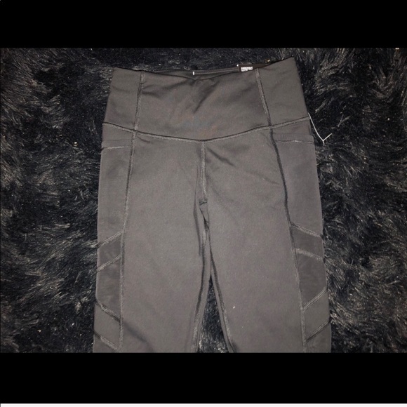 Victoria's Secret Pants - NWT VICTORIA SECRET BLACK MESH LEGGINGS